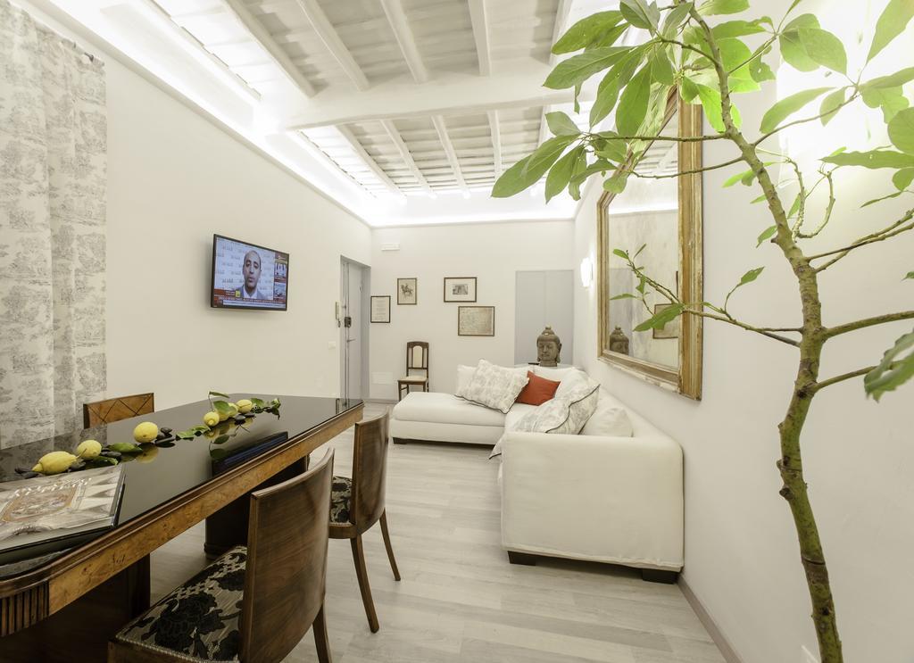 Vittoria Suite Roma Quarto foto