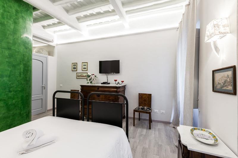 Vittoria Suite Roma Exterior foto